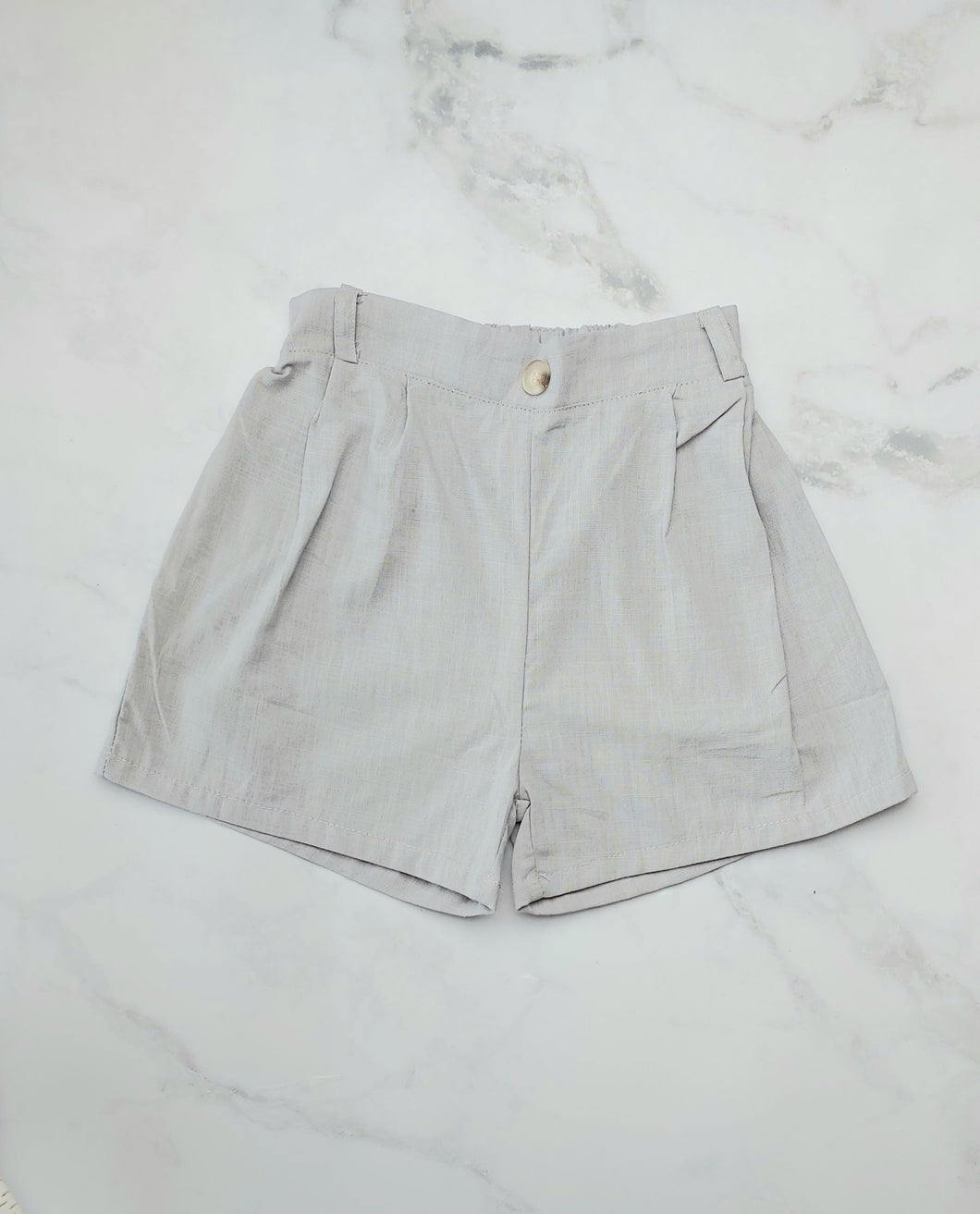 SHORT LINO GRIS PLATA O BLANCO