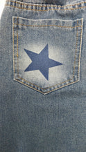 Cargar imagen en el visor de la galería, JEANS RECTOS ESTRELLAS AZULES
