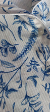 Cargar imagen en el visor de la galería, PIJAMA RAMITAS AZULES
